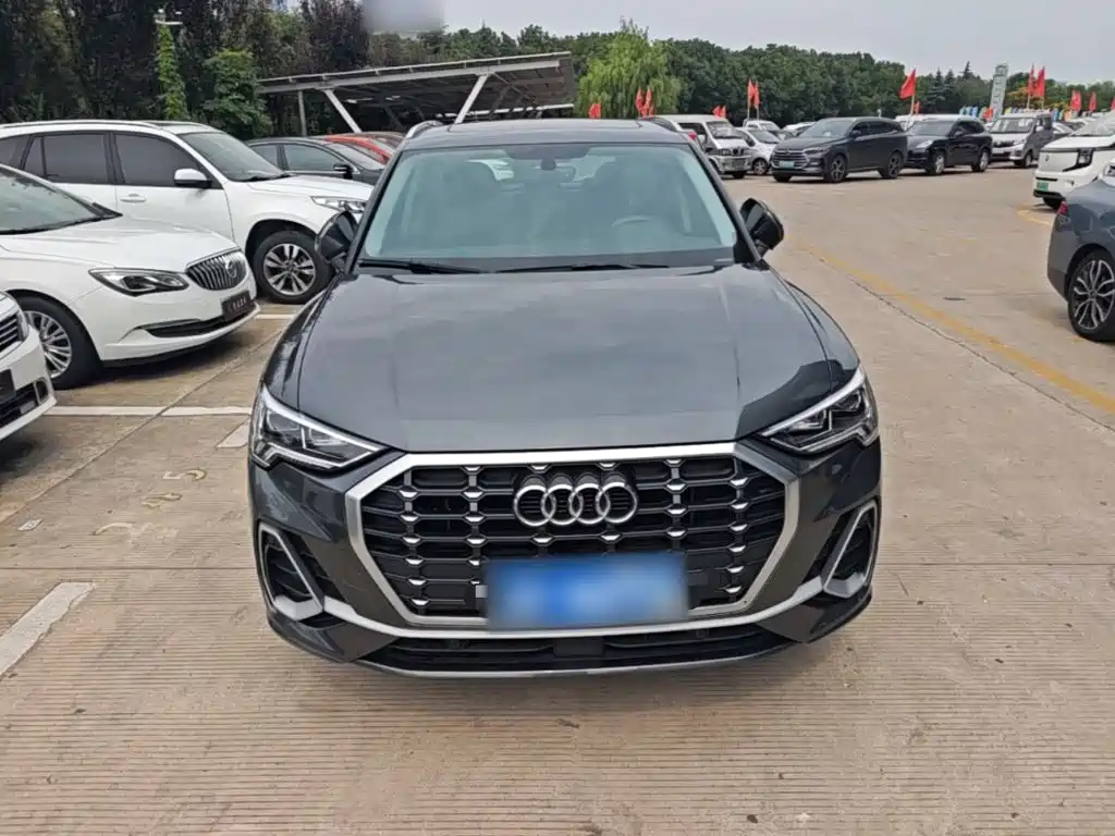Audi Q3 — фото 3