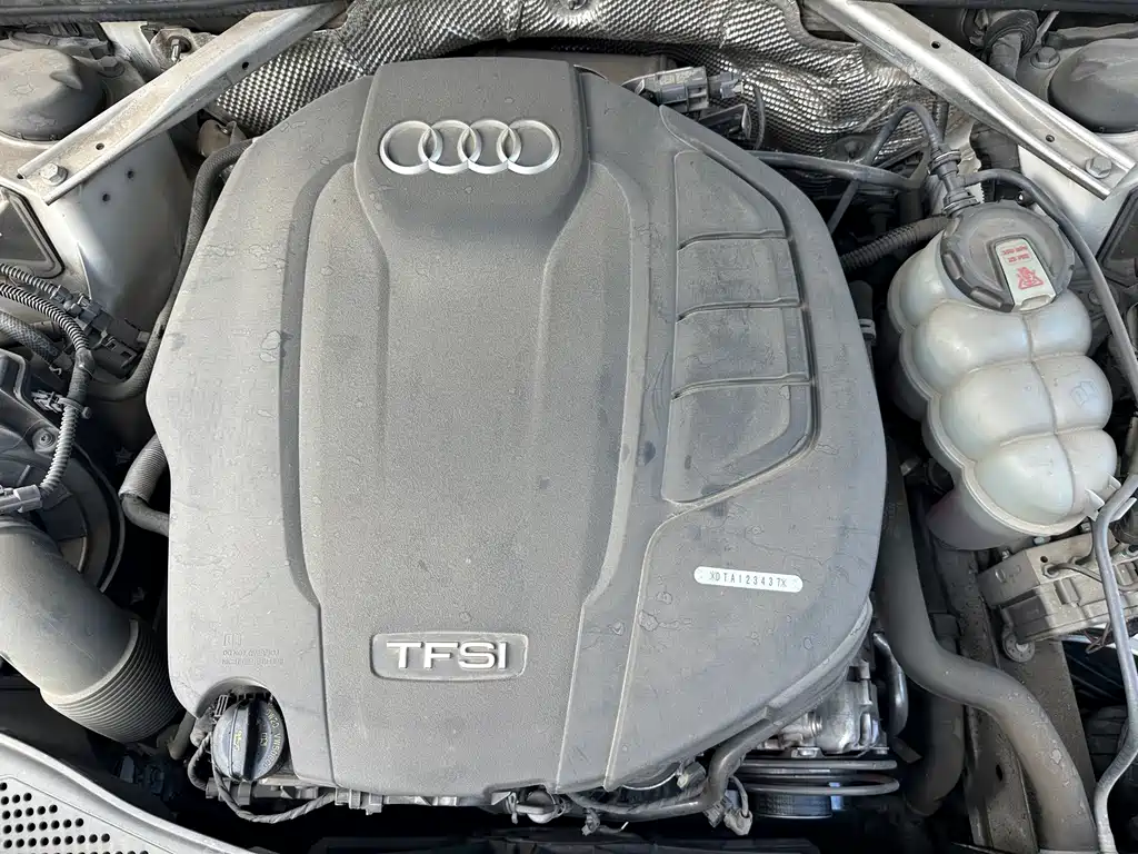 Audi A4L — фото 17