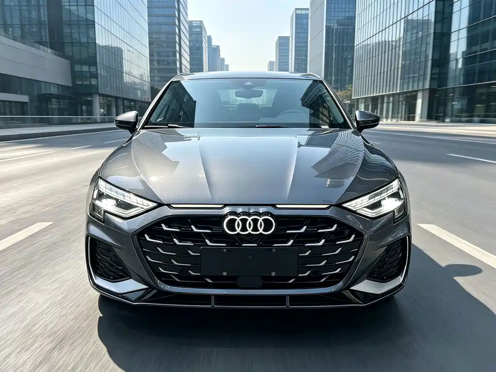 Audi A3 — фото 2