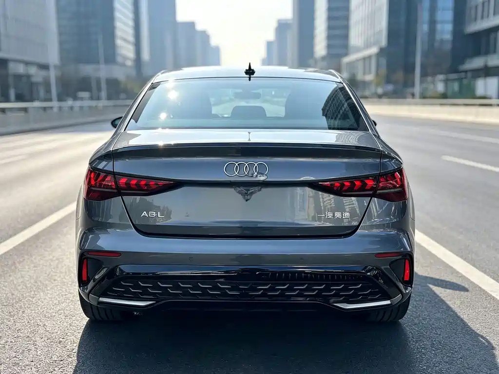 Audi A3 — фото 18