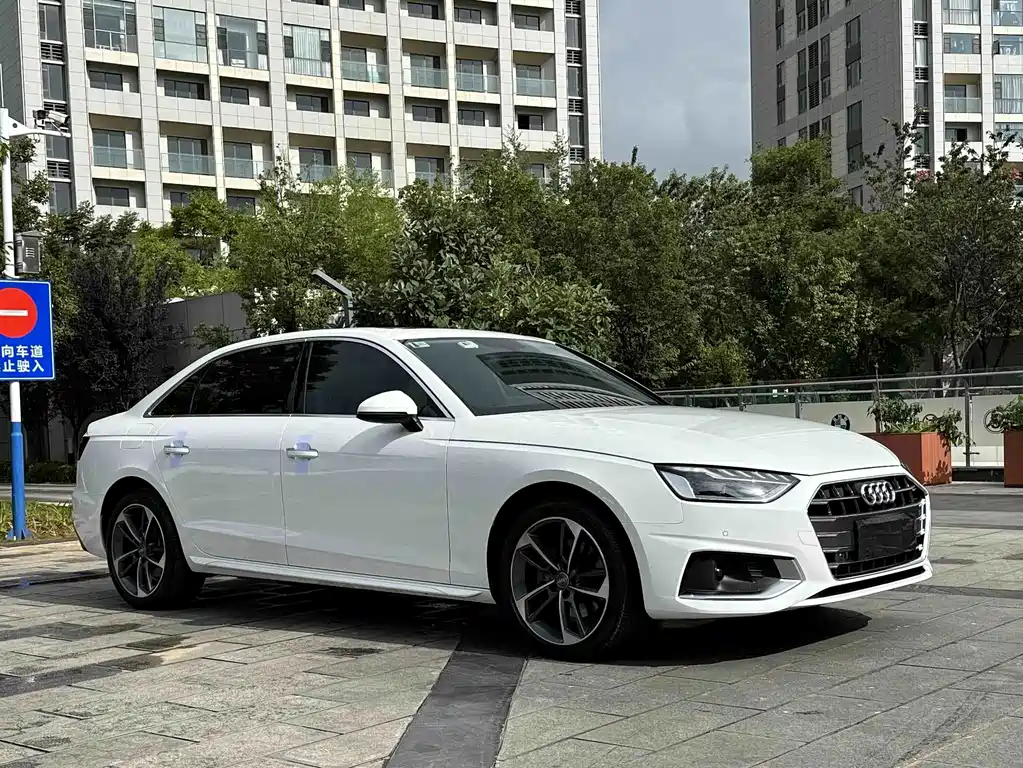 Audi A4L — фото 3