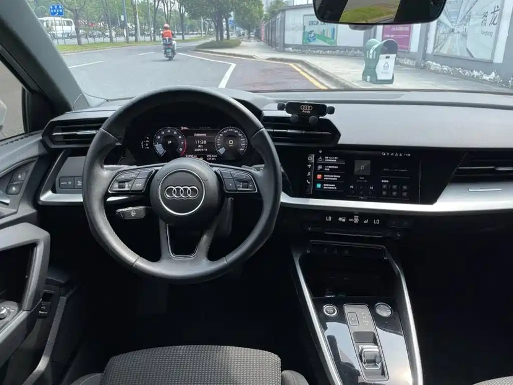 Audi A3 — фото 13