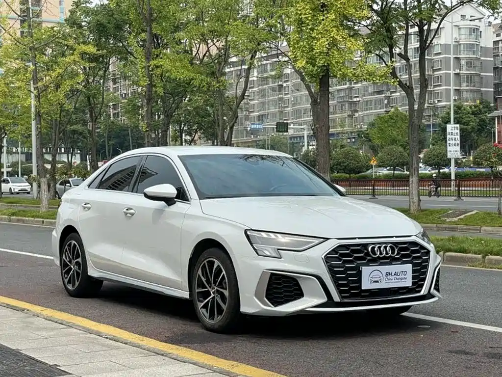 Audi A3 — фото 3