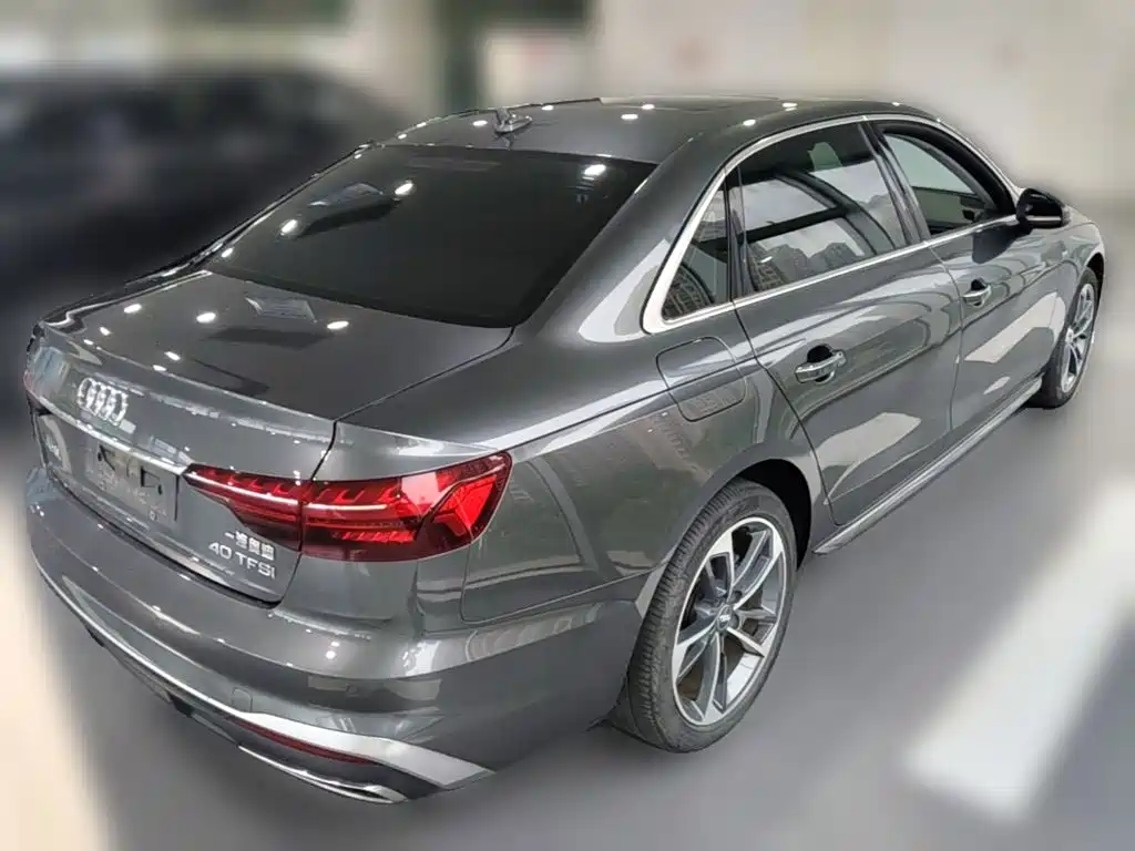 Audi A4L — фото 10