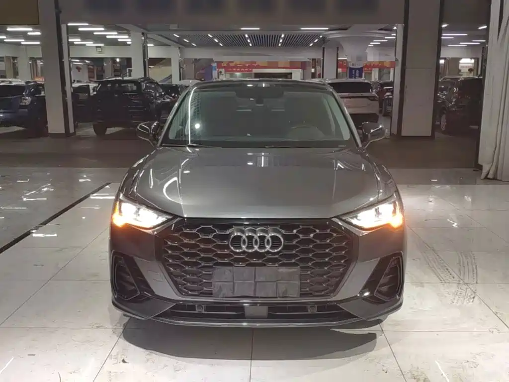 Audi Q3 Sportback — фото 3