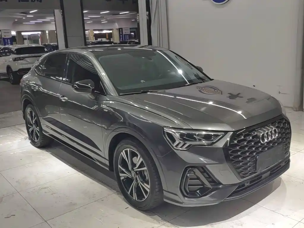 Audi Q3 Sportback — фото 4