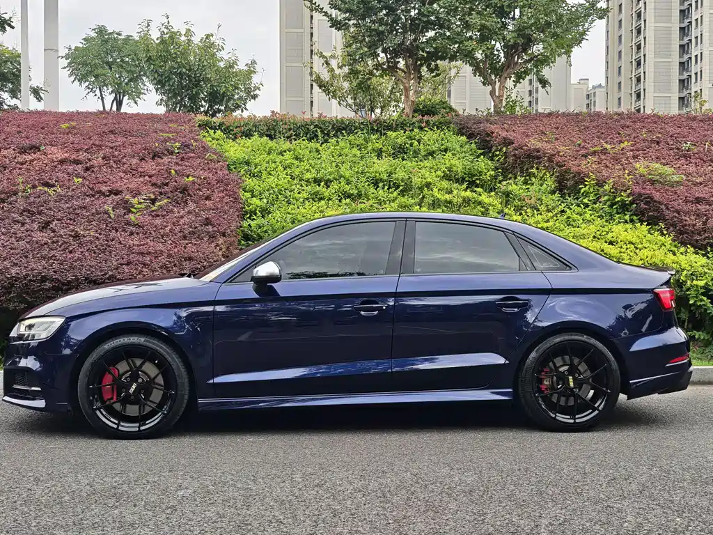Audi S3 — фото 3