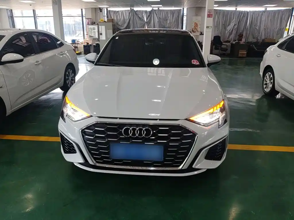 Audi A3 — фото 3
