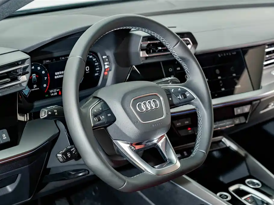 Audi A3 — фото 10