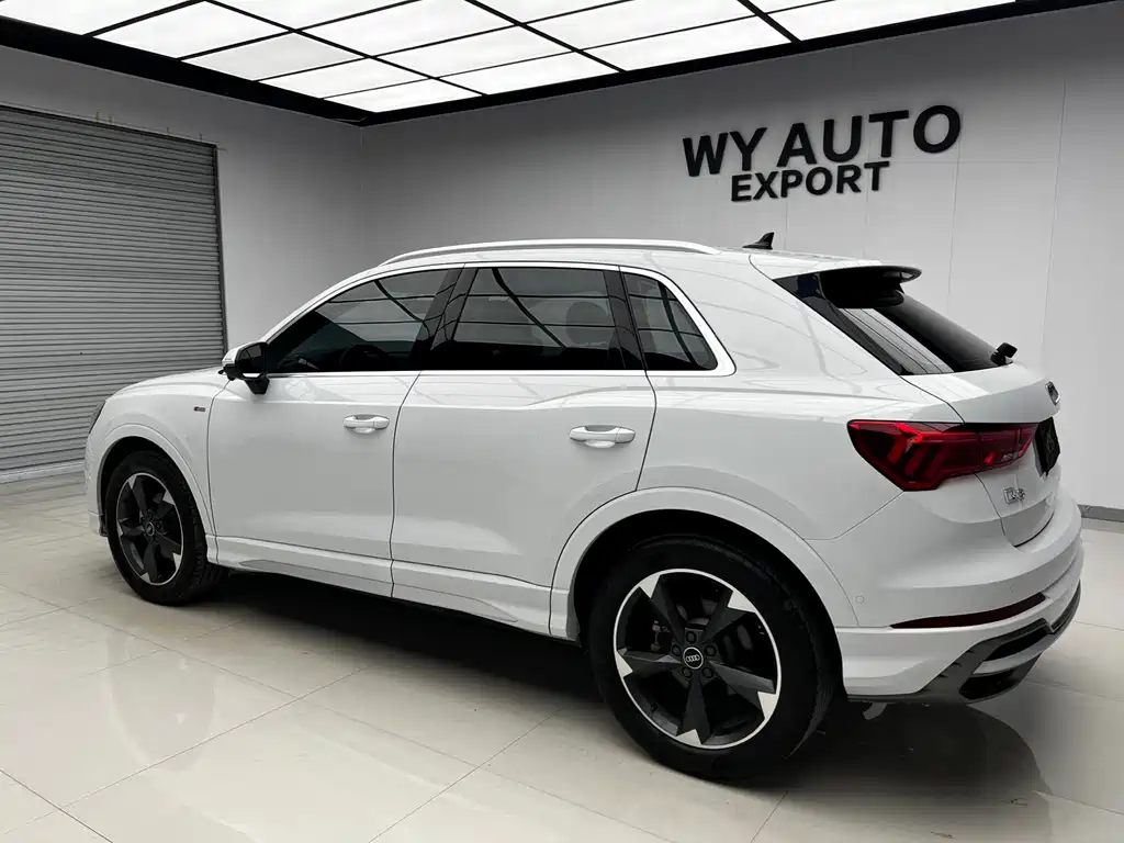 Audi Q3 — фото 6