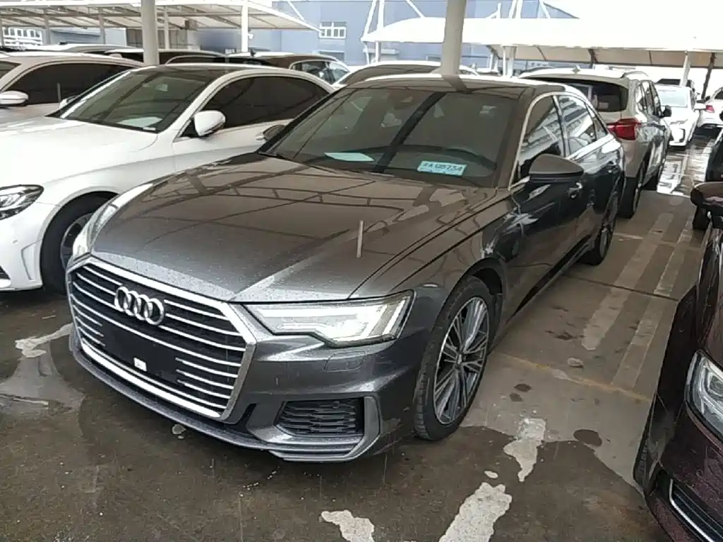 Audi A6L — фото 2