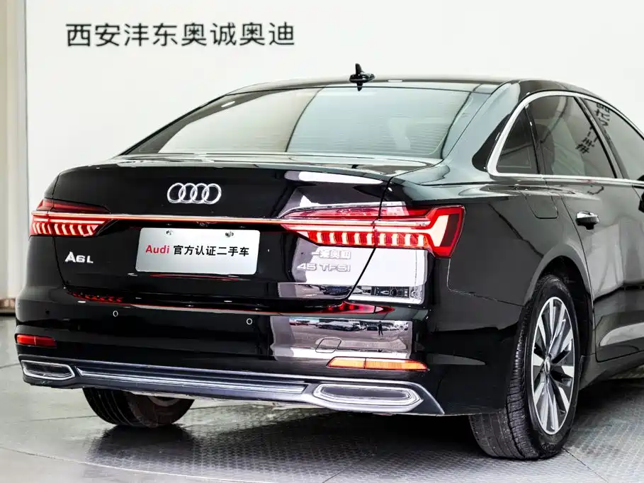 Audi A6L — фото 22