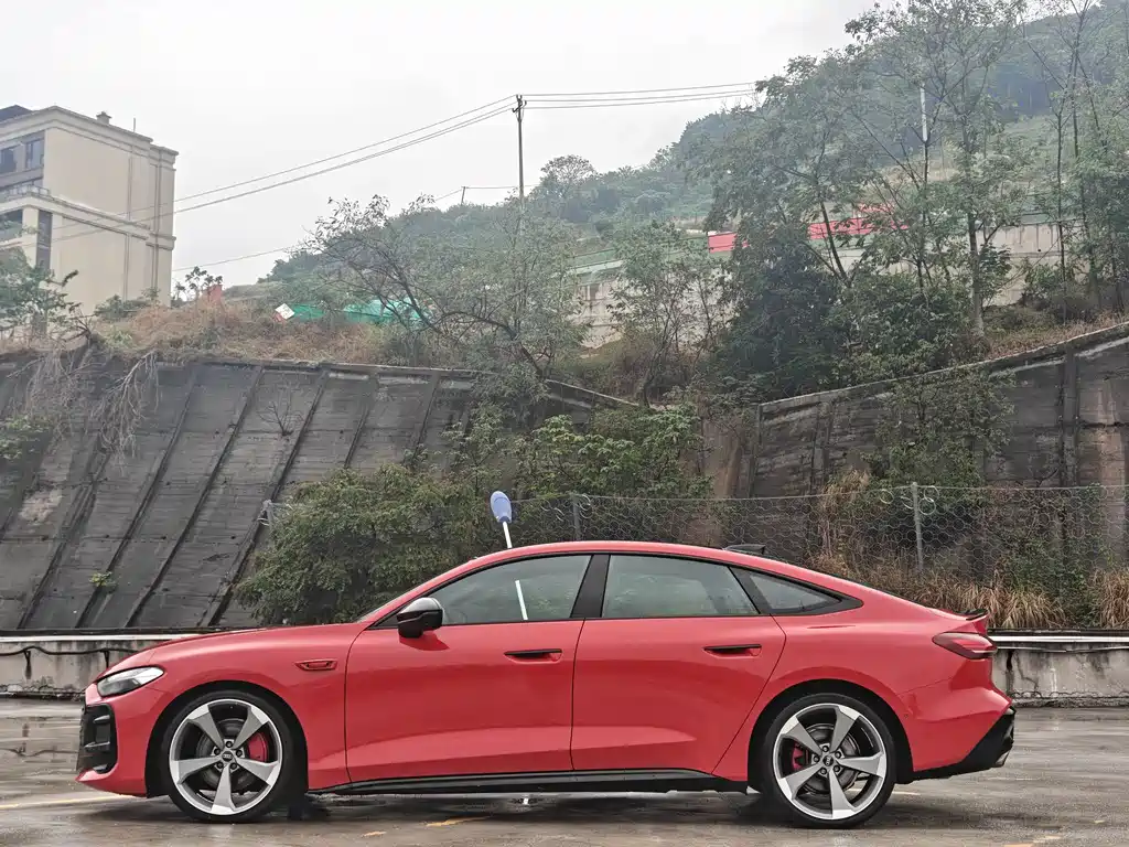 Audi A5L Sportback — фото 9