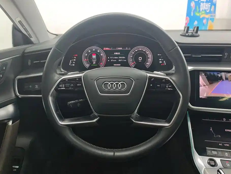 Audi A7L — фото 15