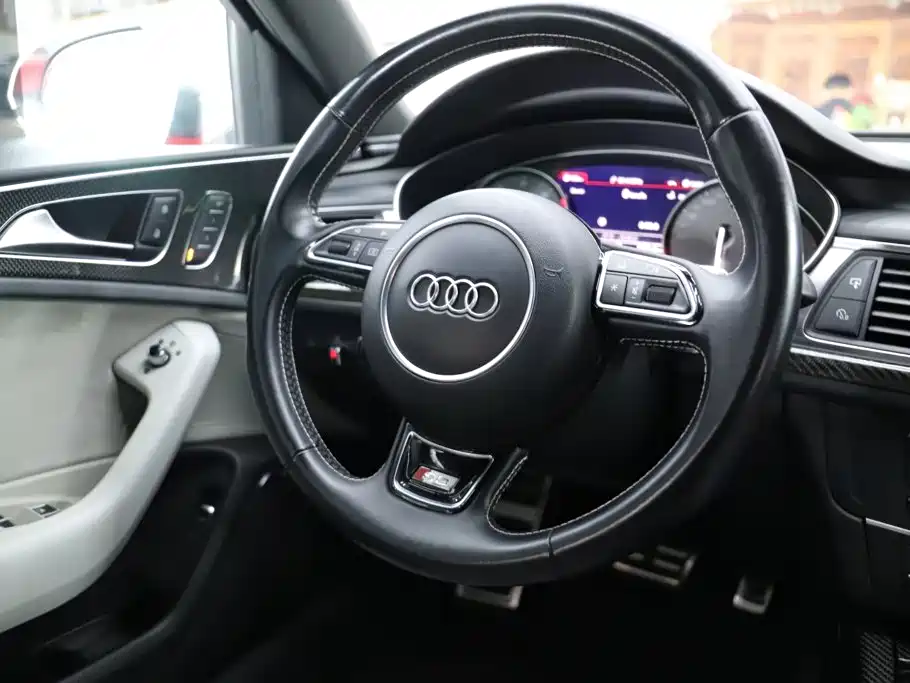 Audi S6 — фото 8
