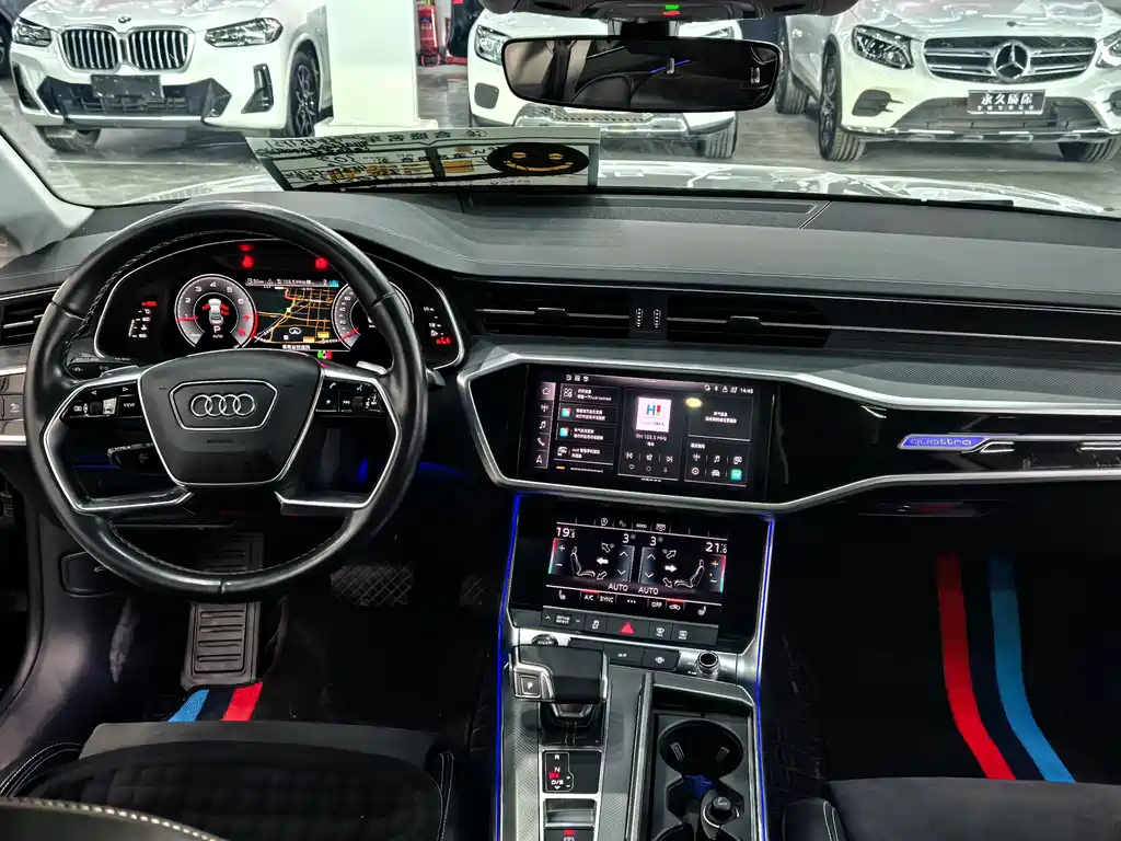 Audi A7L — фото 6