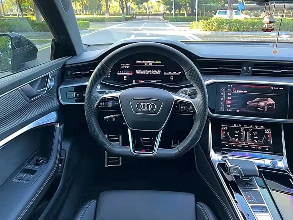 Audi A7 — фото 7