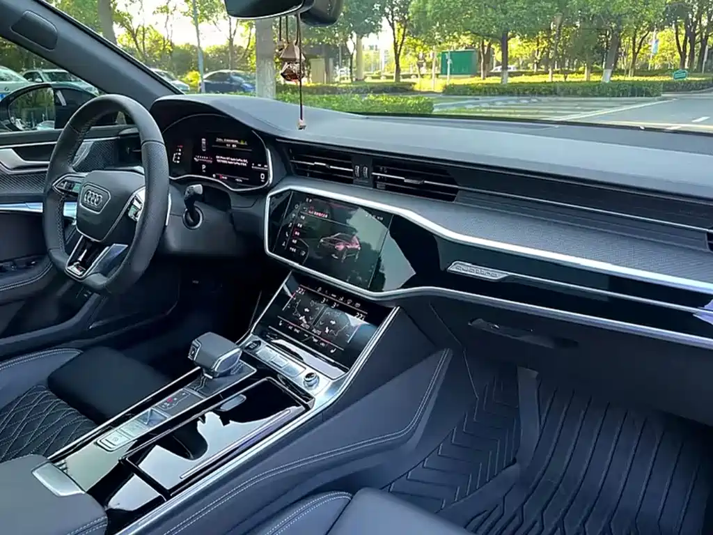 Audi A7 — фото 8