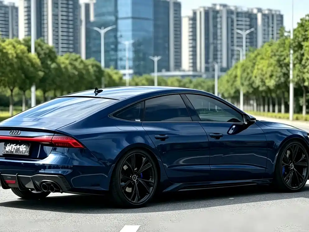 Audi A7 — фото 9