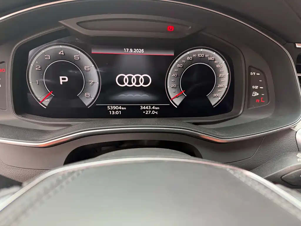 Audi A6L — фото 6