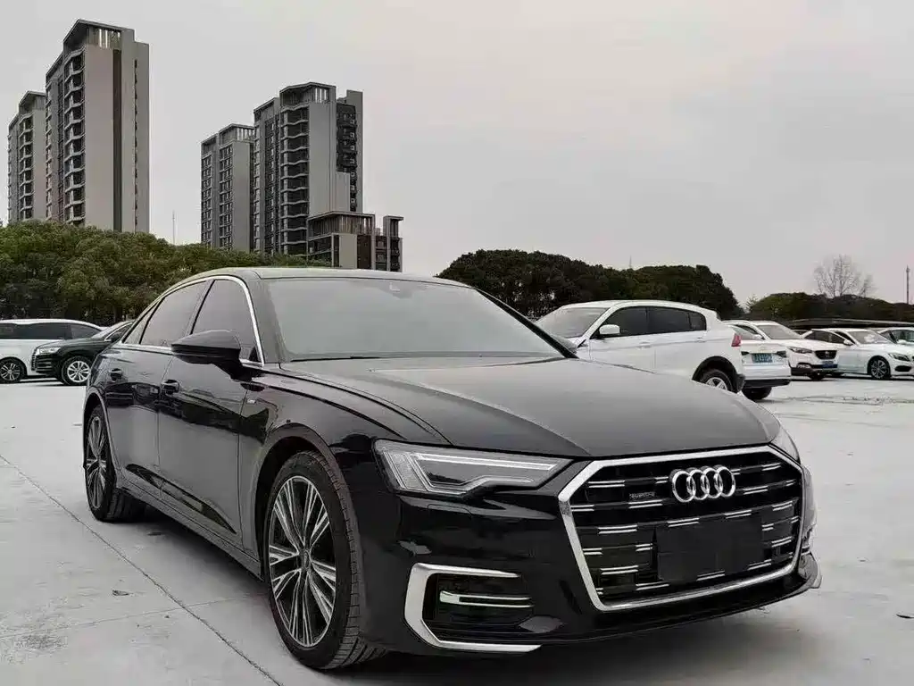 Audi A6L — фото 2