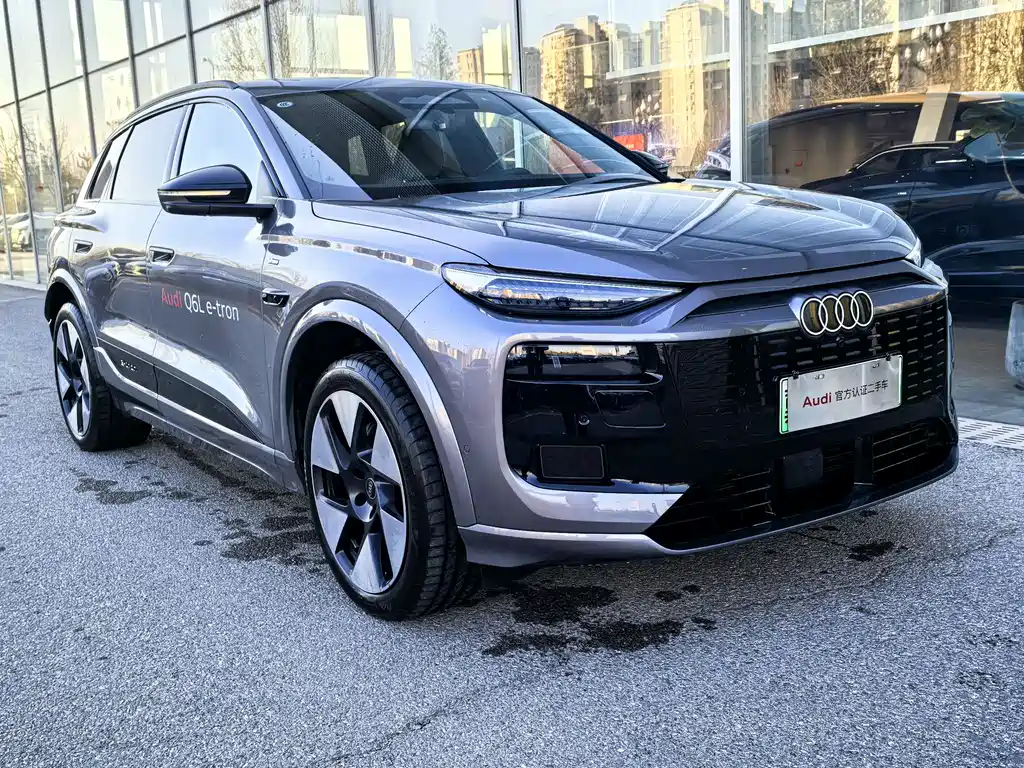 Audi Q6L e-tron — фото 3