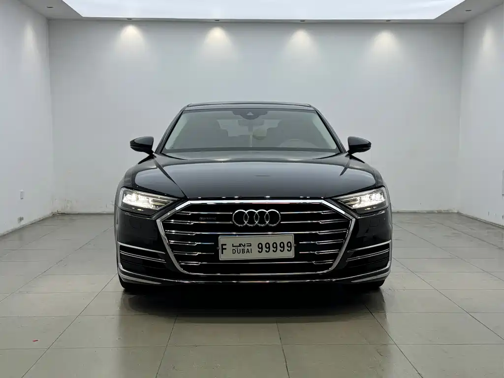 Audi A8 — фото 2