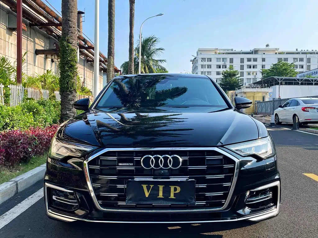 Audi A6L — фото 2