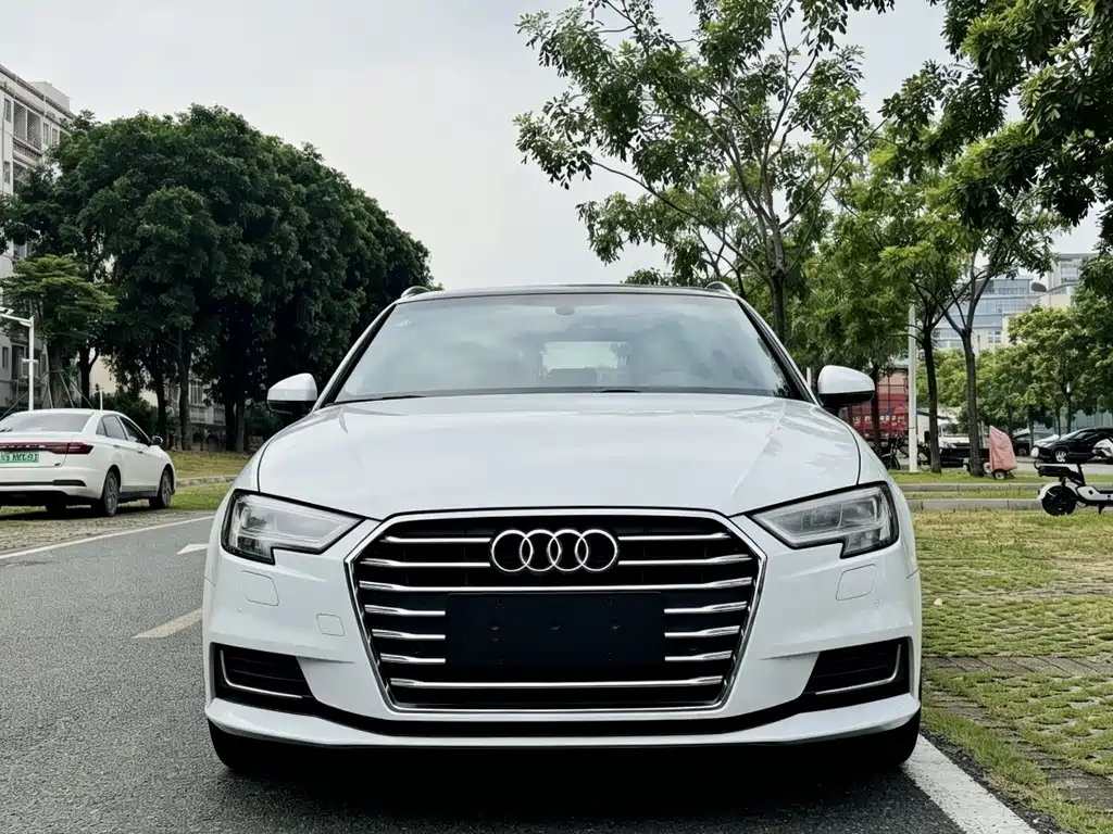 Audi A3 — фото 2