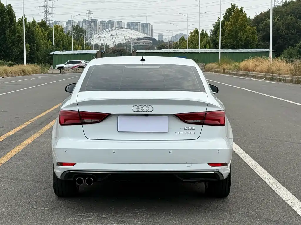 Audi A3 — фото 19