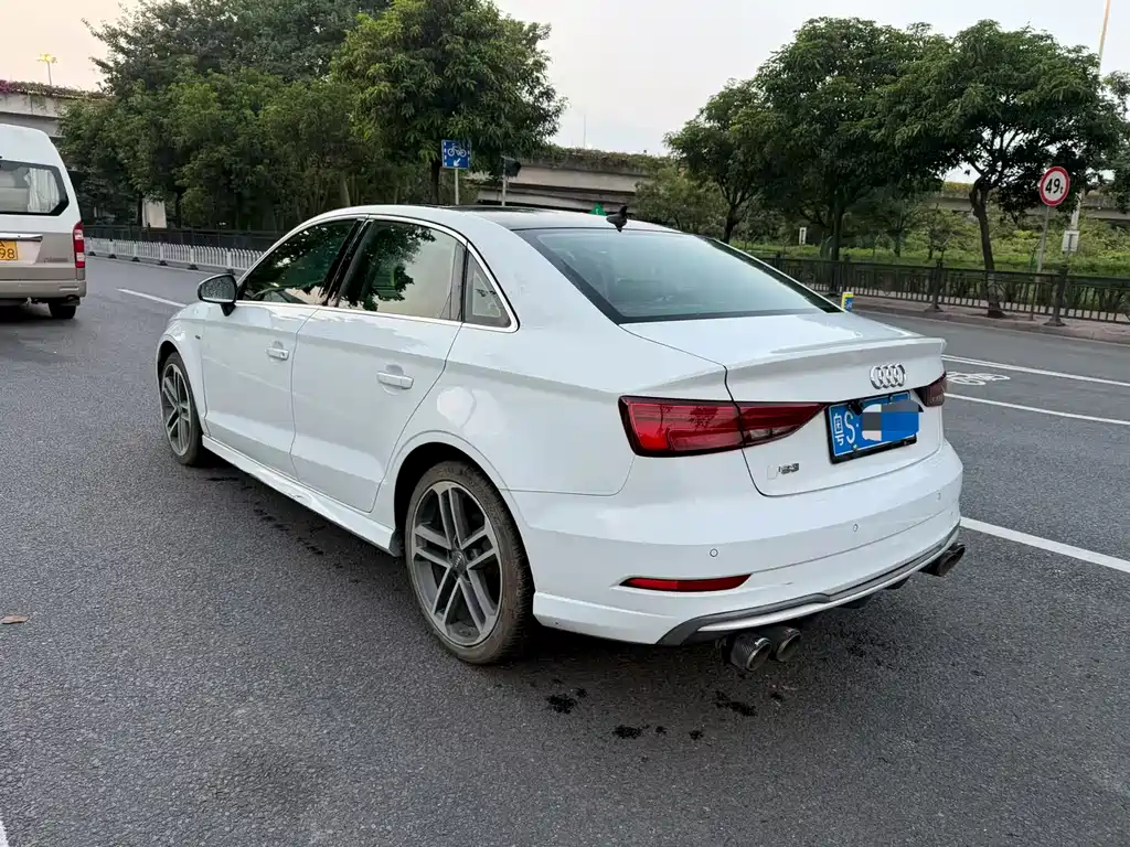 Audi A3 — фото 5