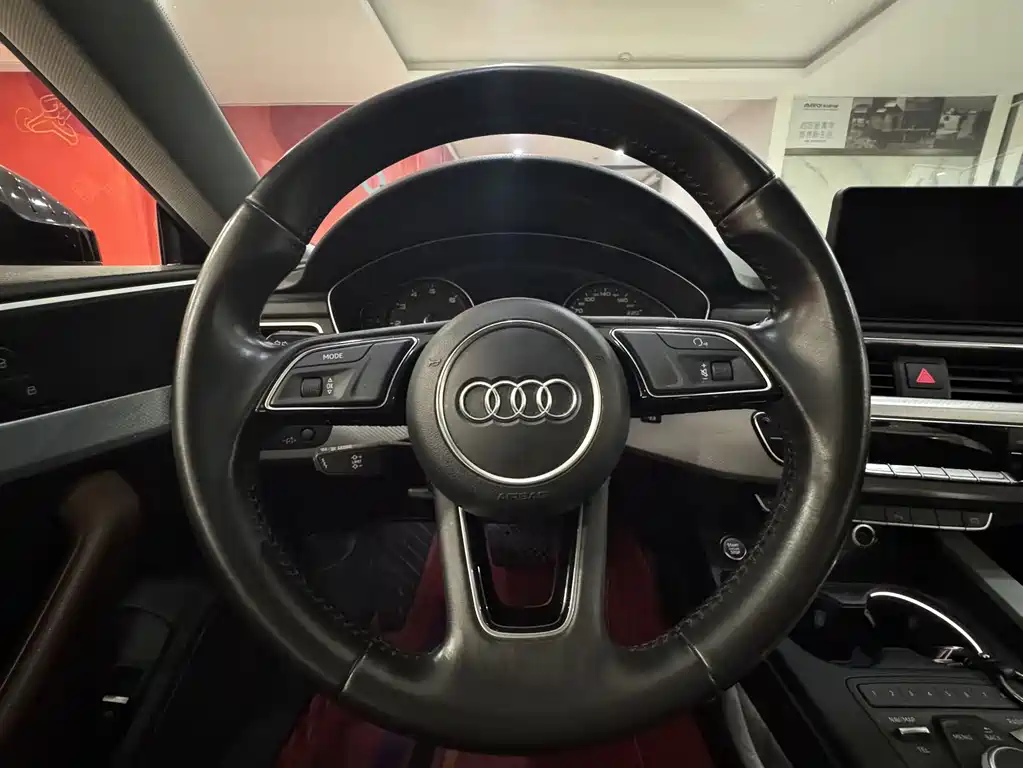 Audi A5 (Import) — фото 8