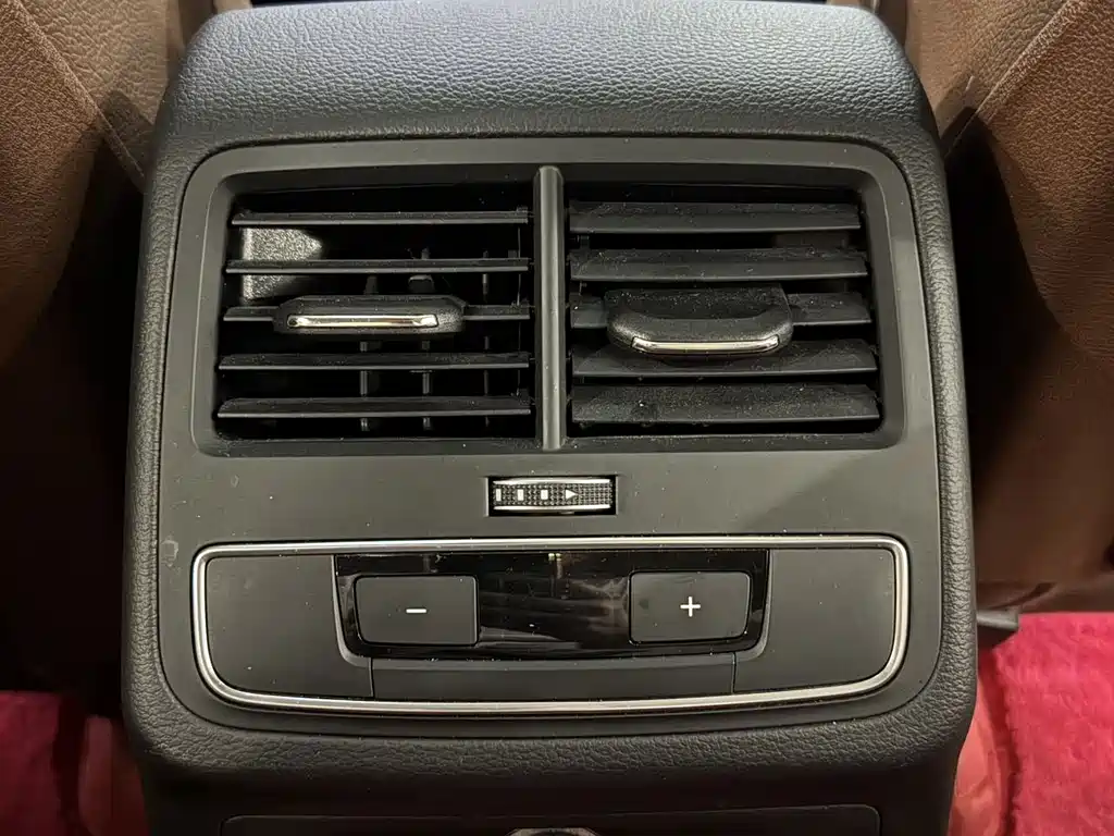 Audi A5 (Import) — фото 9
