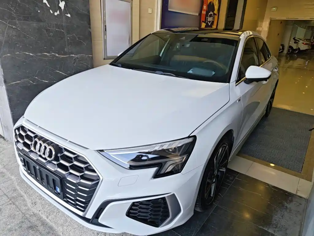 Audi A3 — фото 2