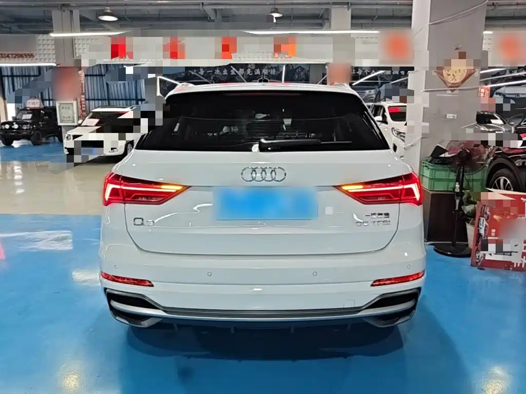 Audi Q3 — фото 6