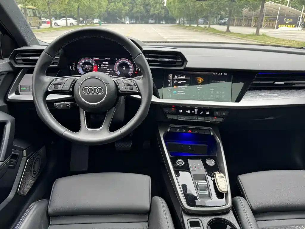 Audi A3 — фото 11