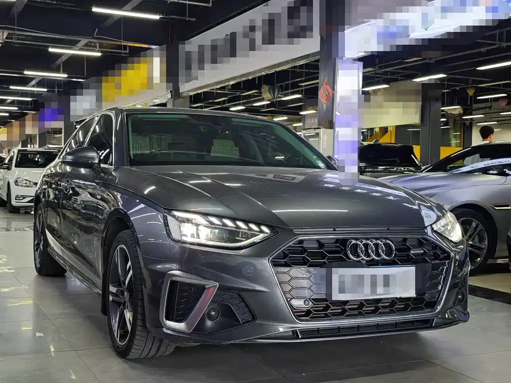 Audi A4L — фото 3