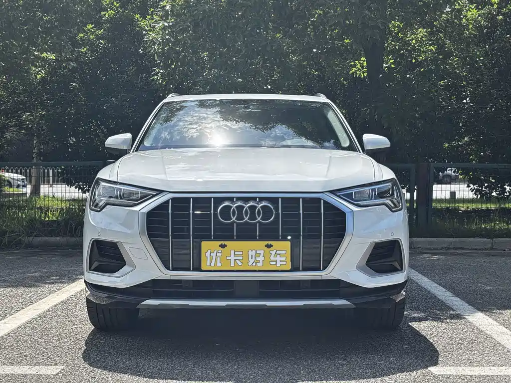 Audi Q3 — фото 2