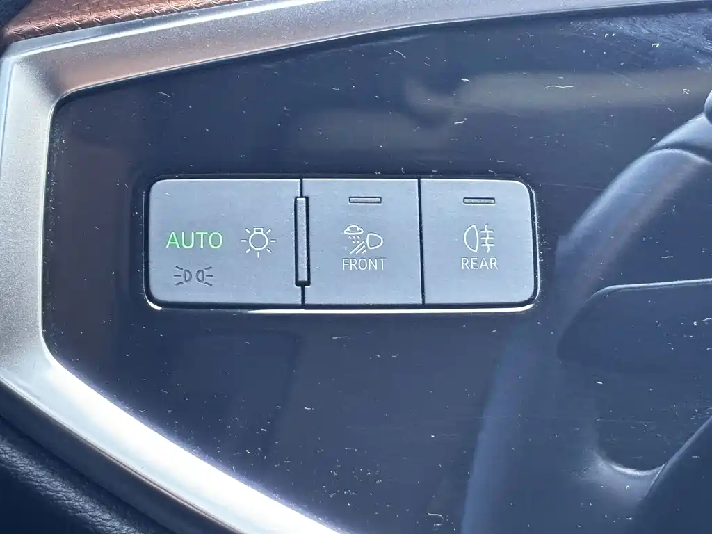 Audi Q3 — фото 13