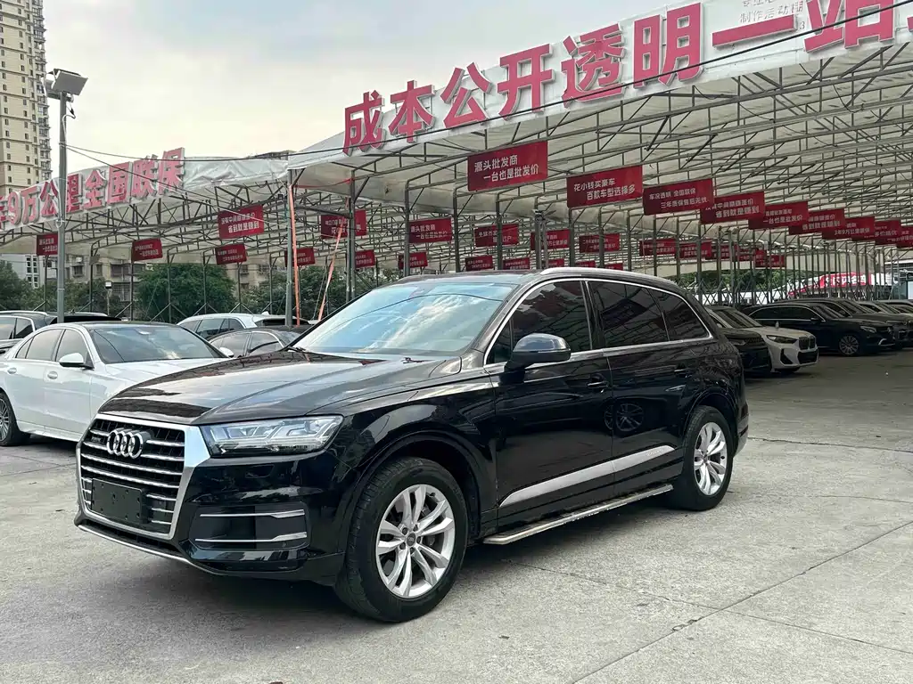 Audi Q7 — фото 3