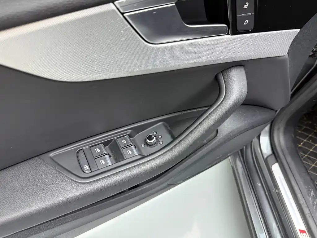 Audi A5 (Import) — фото 7