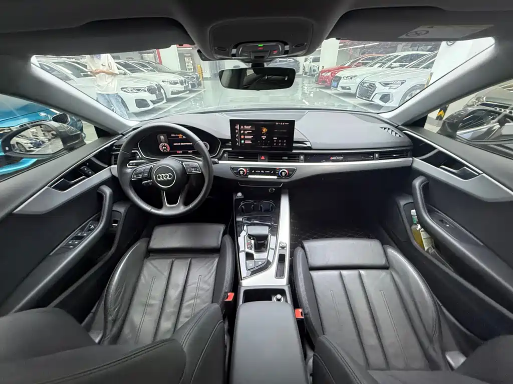 Audi A5 (Import) — фото 9