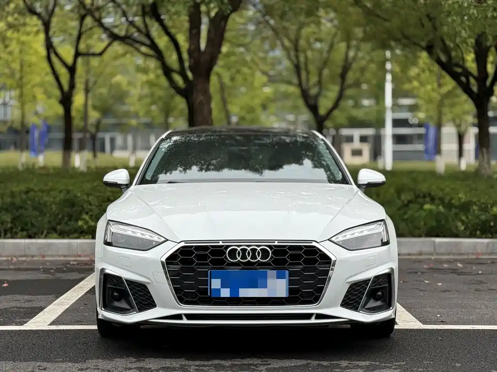 Audi A5 (Import) — фото 2