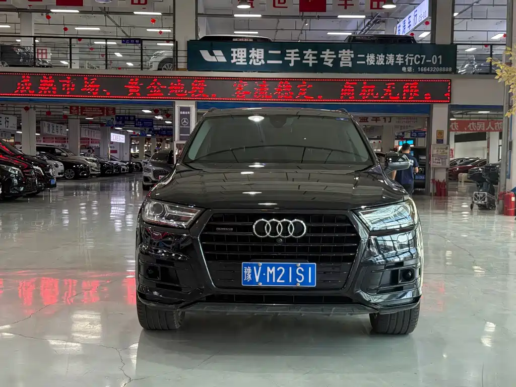 Audi Q7 — фото 2