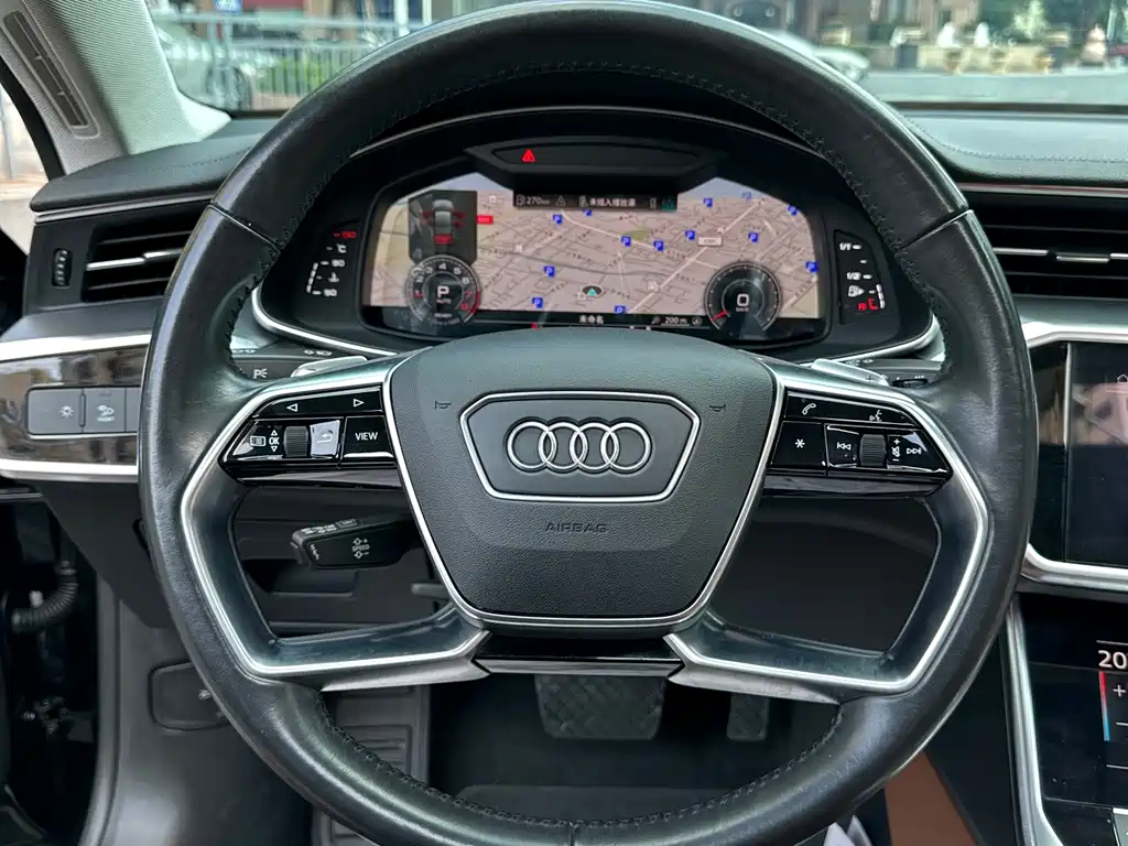 Audi A7 — фото 18