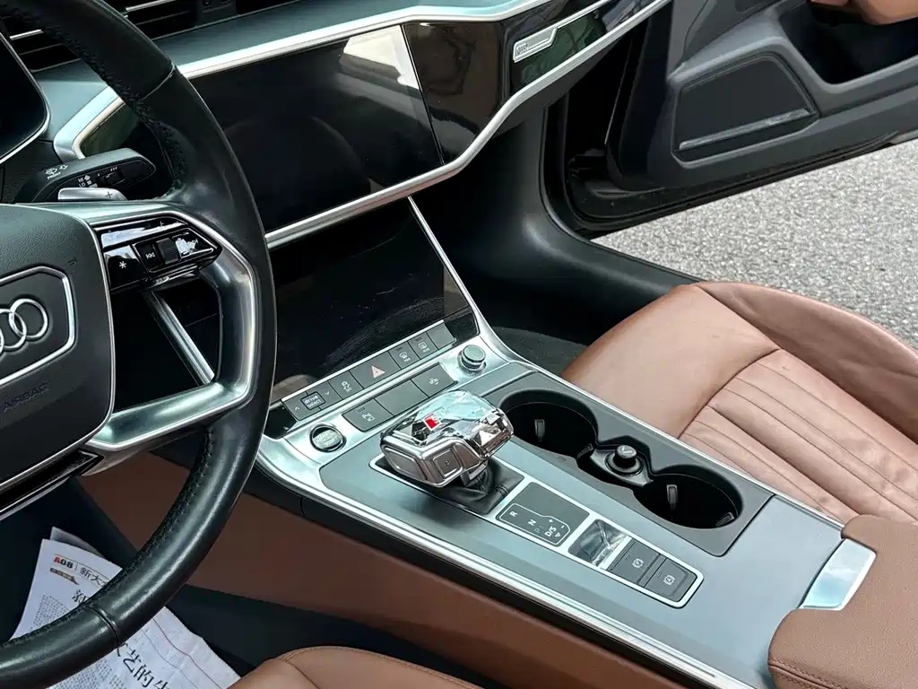 Audi A7 — фото 22