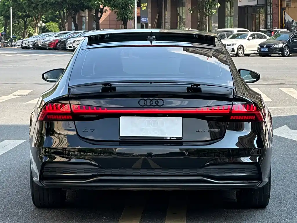 Audi A7 — фото 6