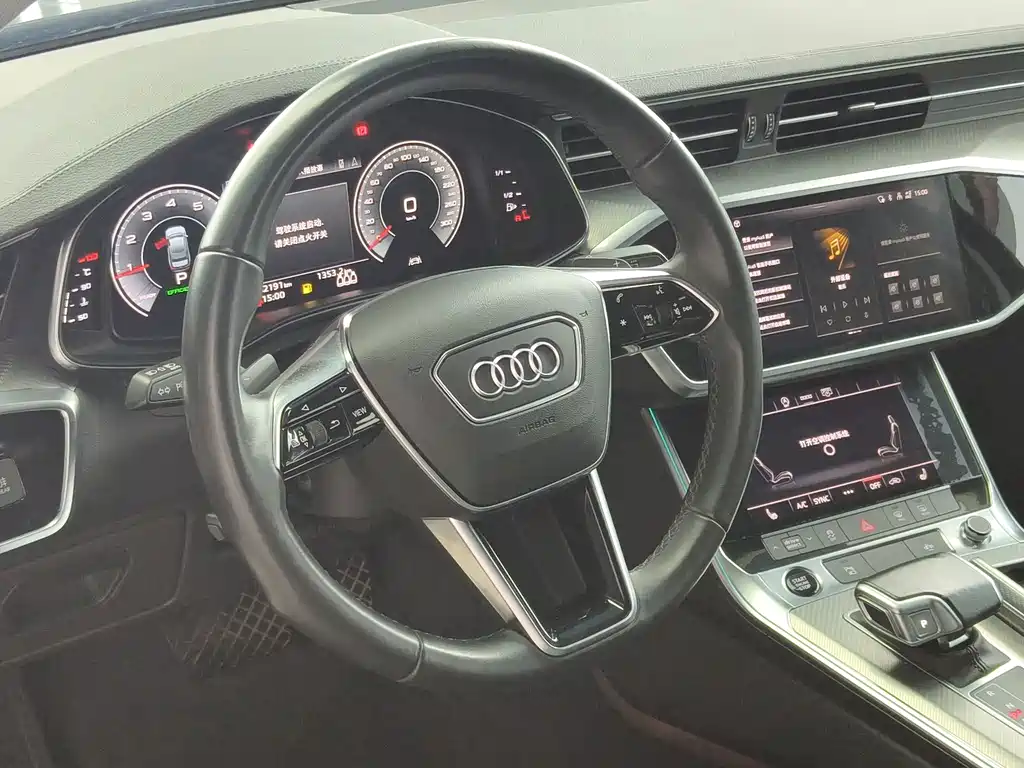 Audi A6L — фото 8