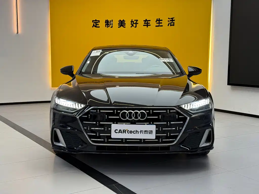 Audi A7L — фото 2