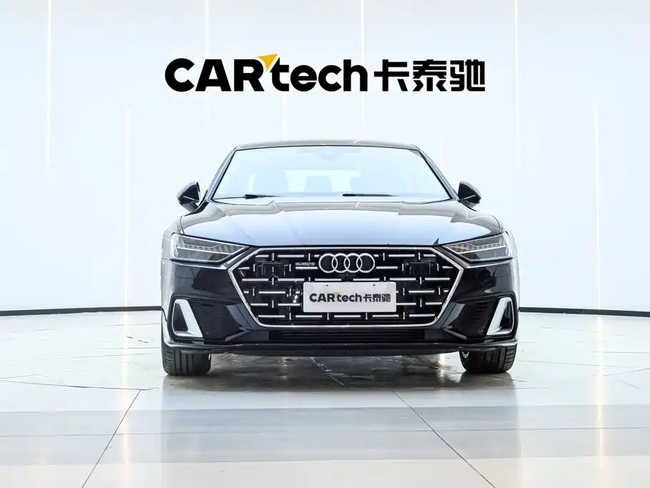 Audi A7L — фото 2